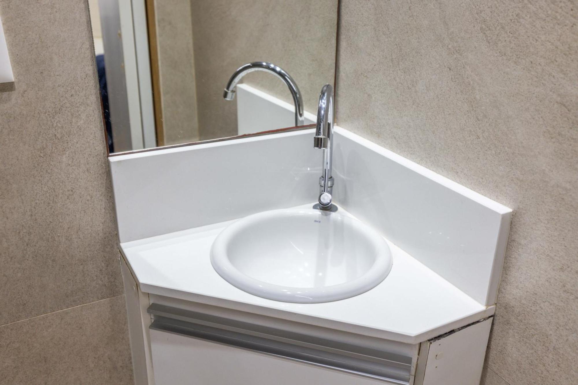 125 Apart Leblon Apartamento *